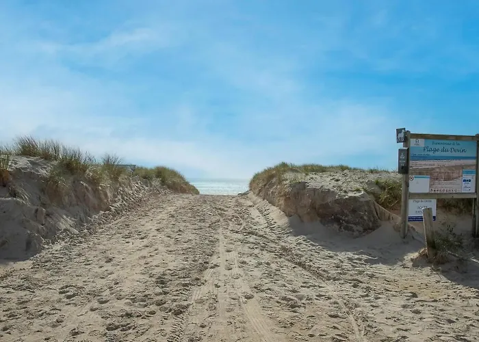 Outrem'her Maison Bord De A بيت للعطل *